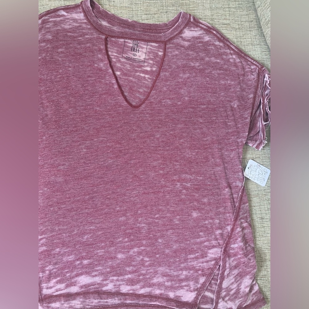💫HP‼️💫 NWT FREE PEOPLE - We The Free “Jordan” Burnout Tee in Wine/Bord, Sz Small - Picture 4 of 4